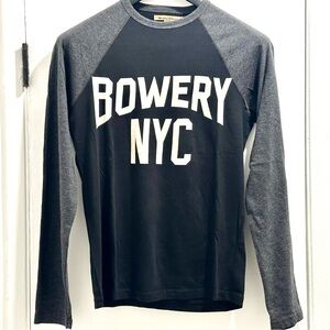 John Varvatos ‘Bowery NYC” Long Sleeve Tee in Charcoal & Black Size Extra Small